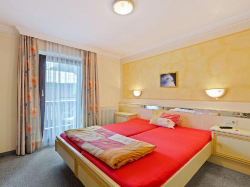 Apartment in Saalbach near Ski Slopes
