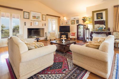 Villa Dorina by Corfuescapes