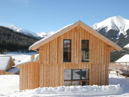 Galeriebild der Unterkunft Chalet in Hohentauern with hot tub and sauna in Hohentauern