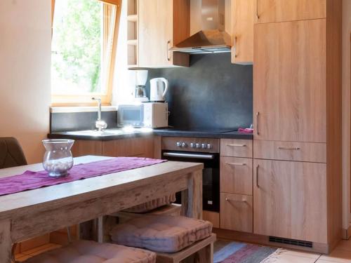 Apartment with garden near hiking trails