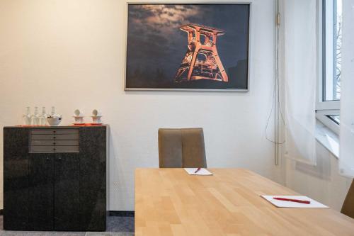 Gambar di galeri bagi Astoria Easy di Essen
