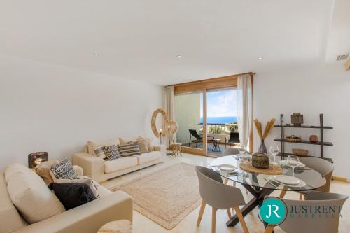 Lomas de Los Monteros Apartment - 2-bed with views, Marbella ...