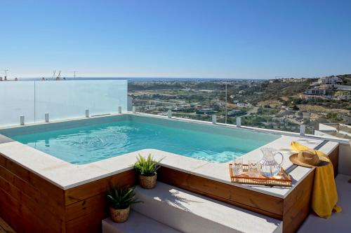 Casa do Pátio-Two Private Pools Villa- Rooftop & Panoramic Pool by DreamvillasAlbufeira photo 2