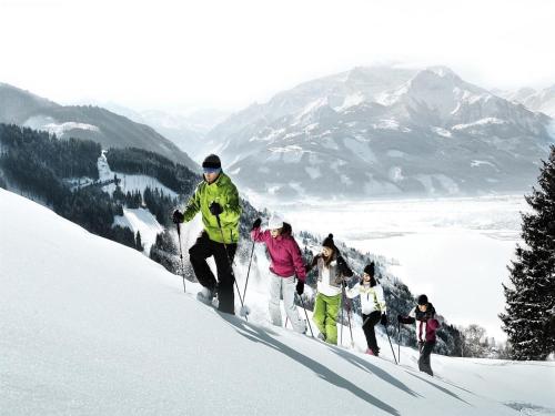 Apartment in Kaprun with Ski-in Ski-out Access