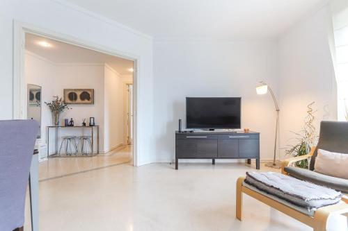 Vita Portucale ! Modern Apartment with Garage