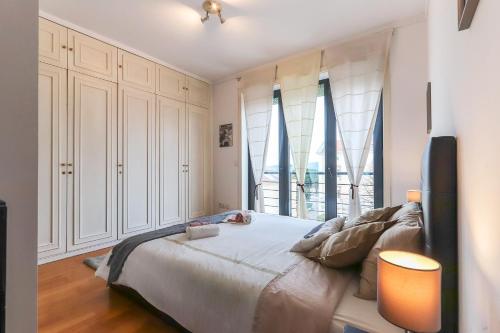 Vita Portucale ! Modern Apartment with Garage