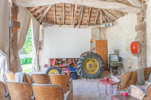 Imagen de la galería de Stunning Castle South FranceP, en Monjoi