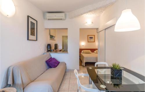 Gallery image of Stunning Apartment In Pula With 1 Bedrooms, Wifi And Outdoor Swimming Pool in Pula