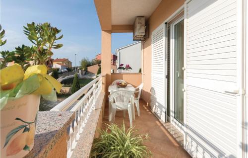Gorgeous Apartment In Pula With Wifi