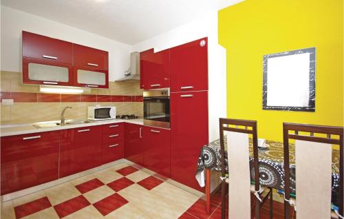 Studio Apartment In Makarska