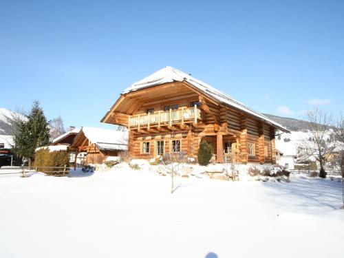 マウテルンドルフにあるLarge holiday home in Mauterndorf Salzburgerland near ski area with saunaのギャラリーの写真