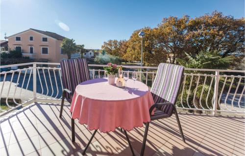 Balkón alebo terasa v ubytovaní One-Bedroom Apartment In Porec