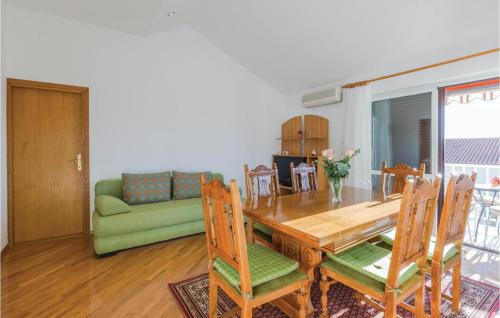 Apartment Makarska Liii