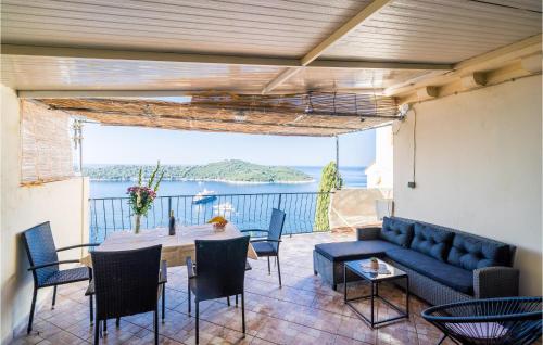 Lovely Apartment In Dubrovnik With Wifi