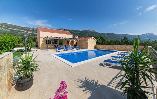 Awesome Home In Kastel Stari