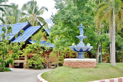 Photo de la galerie de l'établissement Suandarbporn Resort Mae Sot, à Mae Sot