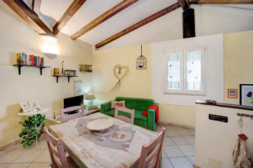 Φωτογραφία από το άλμπουμ του La casa nel Caruggio σε Diano Arentino