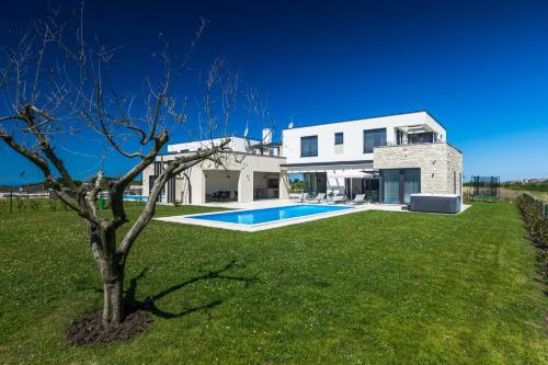 Beautiful Villa Luna – Photos 2