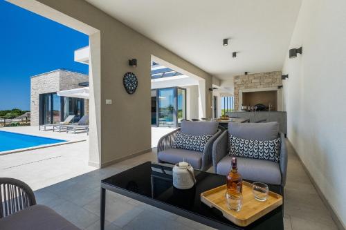 Beautiful Villa Sole – Photos 3