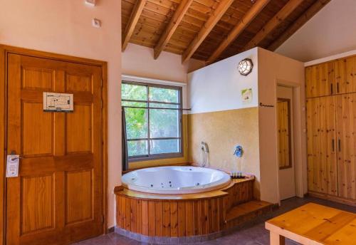 Fotografie z fotogalerie ubytování Nofey Gonen Holiday Village v destinaci Gonen