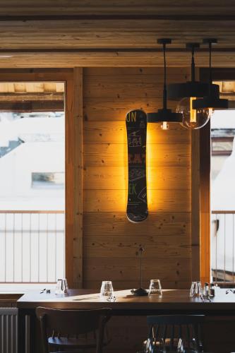 Φωτογραφία από το άλμπουμ του Hotel Base Camp Lodge - Les 2 Alpes σε Les Deux Alpes