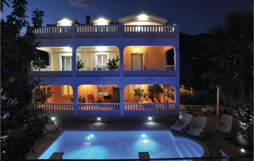 Holiday Home Vlaska Iii