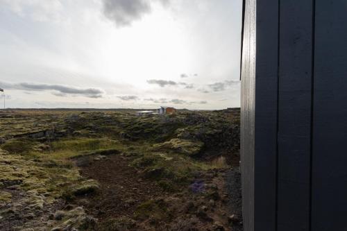 Φωτογραφία από το άλμπουμ του Reykjavík Outskirts - Minimalist Escape σε Vogar