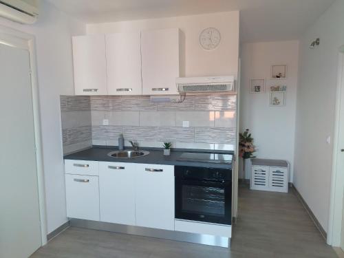 Apartments Karlo