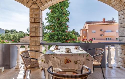 One-Bedroom Apartment In Medulin