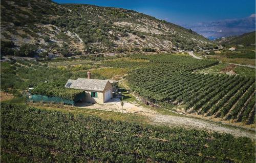 0-Bedroom Holiday Home In Postira