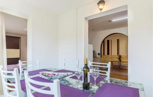 Nice Apartment In Pula With Wifi