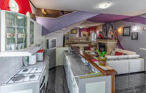 Beautiful Home In Medulin