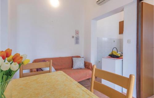 One-Bedroom Apartment In Medulin