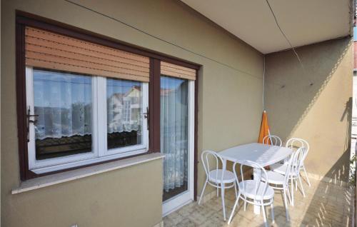 Apartment Don Petra Katunarica Cr