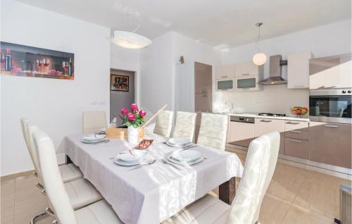 Stunning Home In Pula