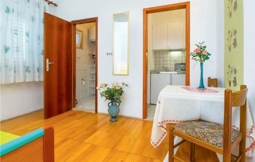 Kuchyňa alebo kuchynka v ubytovaní Studio Apartment In Omis