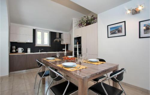 Awesome Home In Medulin With Sauna