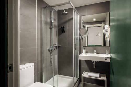 Salle de bains dans l'établissement BYPILLOW Mothern