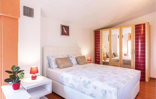 Gallery image of Stunning Home In Makarska With 1 Bedrooms And Wifi in Makarska