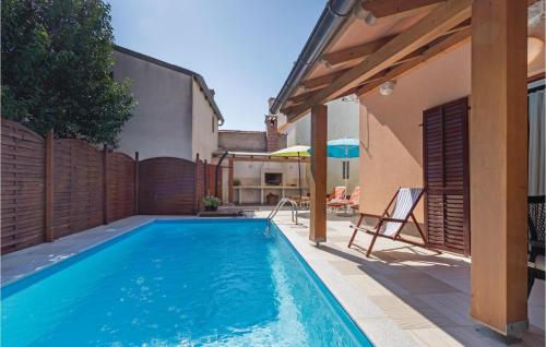 Holiday Home Pula Pomer