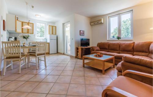 Apartment Brajdine 75,App, Vi