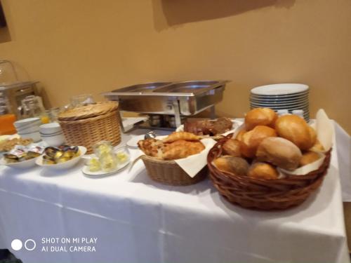 Jídlo v hotelu nebo okolí