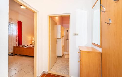 Φωτογραφία από το άλμπουμ του Amazing Apartment In Jasenice With Wifi σε Jasenice