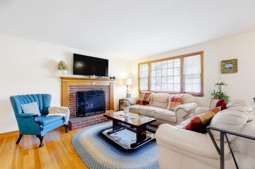 Kelleys Bay Bungalow – Photos 2