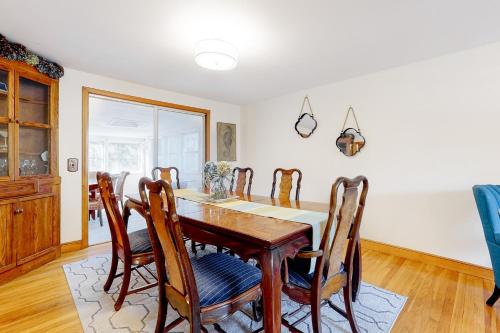 Kelleys Bay Bungalow – Photos 4