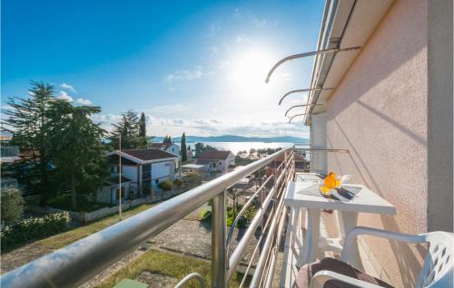 Lovely Apartment In Sveti Filip I Jakov