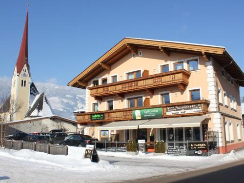 Stylish Flats in Uderns near Ski Lifts
