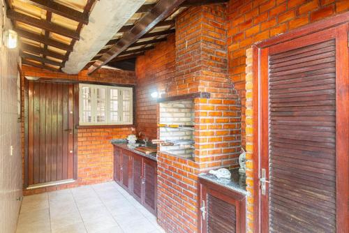 Φωτογραφία από το άλμπουμ του Casa em condomínio com piscina na melhor localização de Búzios σε Μπούζιους