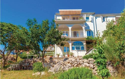 Awesome Apartment In Novi Vinodolski