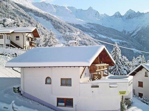 冬のApartment with terrace ideal for skiersの様子